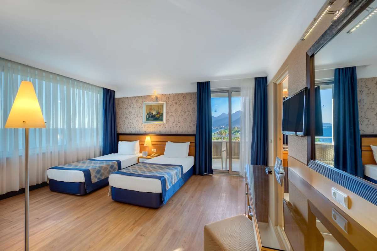 هتل پورتو بلو ریزورت و اسپا Porto Bello Hotel Resort & Spa آنتالیا